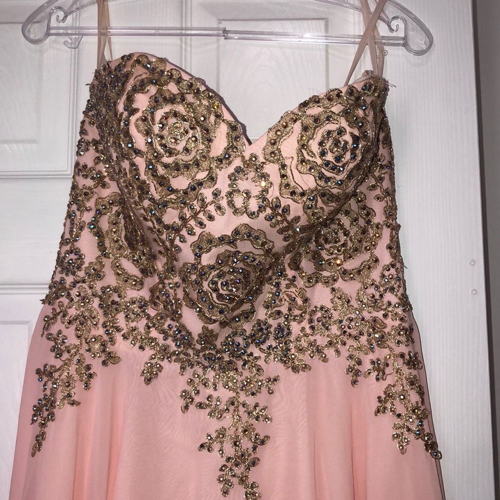 Prom dress strapless sweet heart neckline